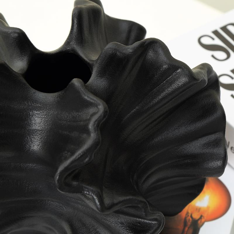 Comfycici Ceramic Vases, Black, White Simple Modern Coral Vases, Unique Vases for Living Room, Home Decoration Gift Nature Ornaments Decorative Vase